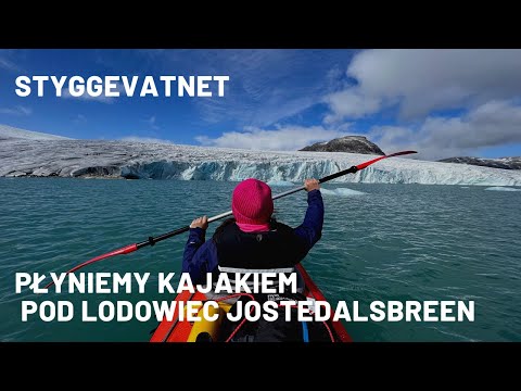 Styggevatnet oraz lodowiec Jostedalsbreen.
