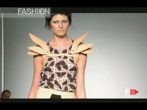 GEMMA SLACK Fall 2009/2010 London - Fashion Channel