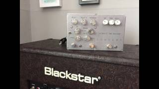 Video thumbnail for LongAmp Ultimate Time Machine Anologue Delay & Reverb Demo (echo received, space echo, echo plex) by MarcusDluxe