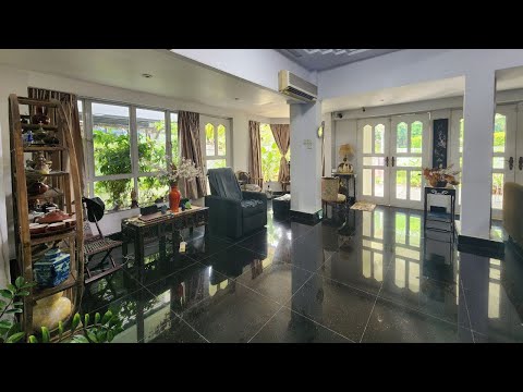 CHEAP Semi-D for Sale at Dunearn Road! 1km to MGS, Hua Guan Avenue, Dunearn Road, Binjai Park, 5 Bedrooms, 2,600 sqft, Semi-Detached House For Sale, by Sonia Lin, 500072284 - PropertyGuru.com.sg
