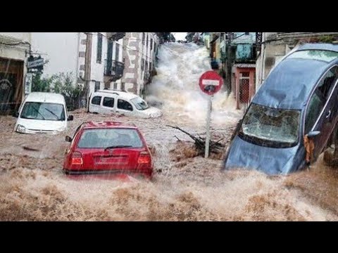 Ireland underwater! Storm, Explosion Floods hit the city of Cork!