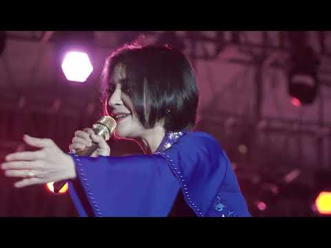 uut permatasari - Putri Panggung