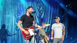 Old Dominion Kenny Chesney Save it for a Rainy Day Live at the Ryman 2018