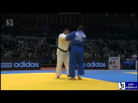 Judo 2013 Grand Prix Dusseldorf: Momose (JPN) - Matiashvili (GEO) [+100kg]