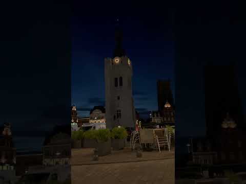 France, la ville de lievin, une très belle place à voire, vraiment belle