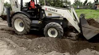 Excavators FOR RENTAL: Backhoe Loader 1 M3 Terex 820 (Jawa Timur)