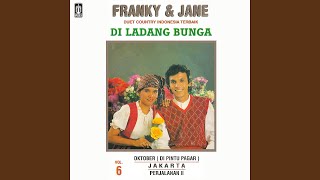 Download lagu Di Ladang Bunga mp3