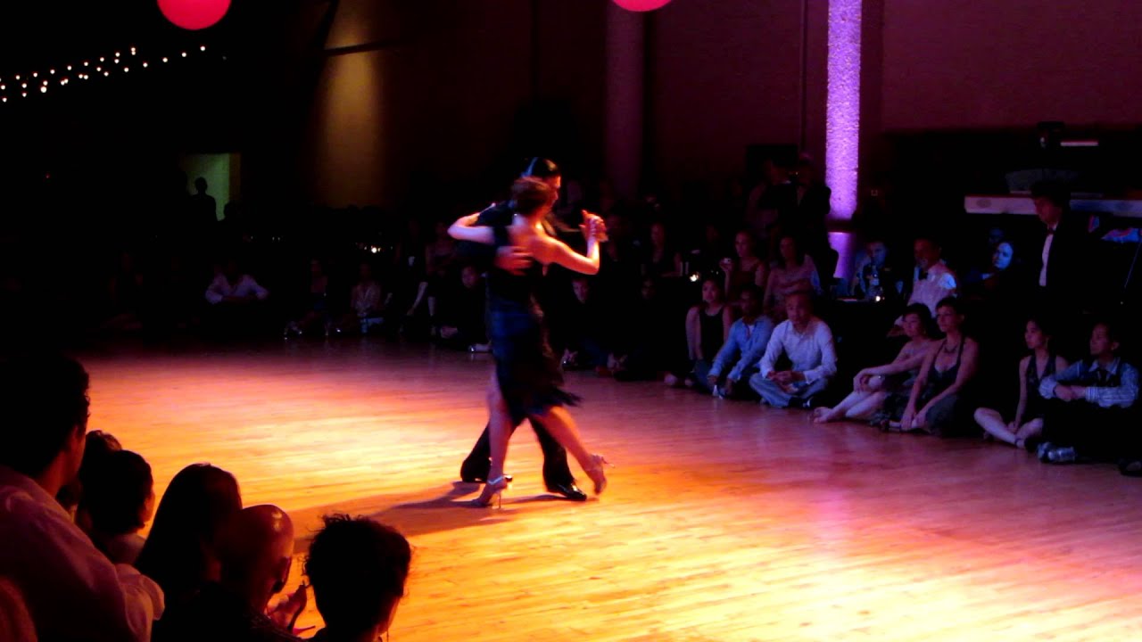 Donato Juarez & Carolina Del Rivero, "Cuartito Azul", AntiPanico SF 2012, 1/3