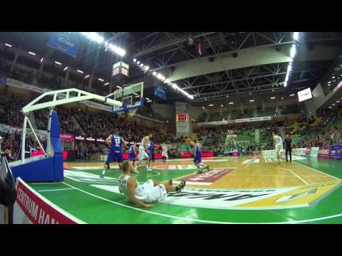 Ponitka & Koszarek w meczu Stelmet vs Polfarmex | Zastal.net TV