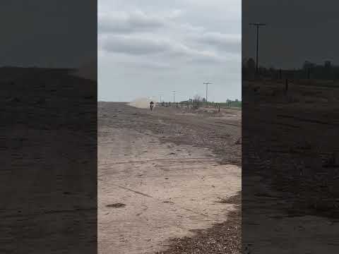 Rally Santafesino Frad 2025, Godeken, Santa Fe. Moto a fondo, KTM 450 con caja de cuarta.