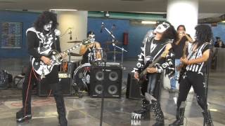 Misterio - Love Gun (Cover Kiss) @ Metro San Lazaro 27ago12 www.rockxmexico.com