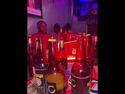 Dans le stand by avec l'artiste Mb.Botoro toujours dans le Binks