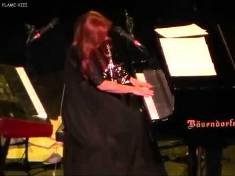 TORI AMOS - Live @ Moscow 2011 (FULL)