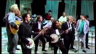 ronnie drew the dubliners &amp; the pogues   irish rover late late show RTE ireland 1987