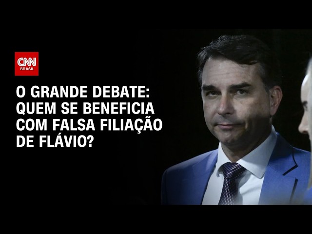 Quem se beneficia com a falsa filiação de Flávio Bolsonaro? | O GRANDE DEBATE