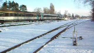 preview picture of video 'La gare d'Abbeville sous la neige 3'