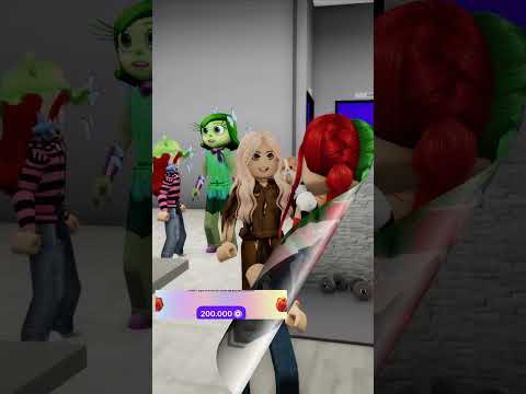 Я УЗНАЛА СЕКРЕТ ЛЮСИ! #shorts #roblox