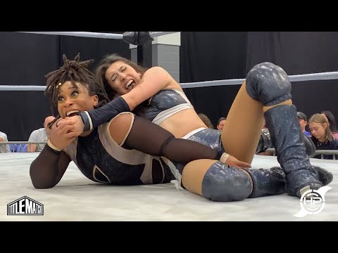 Charity King vs Emmy Camacho (Women Wrestling) Hurricane Pro Wrestling
