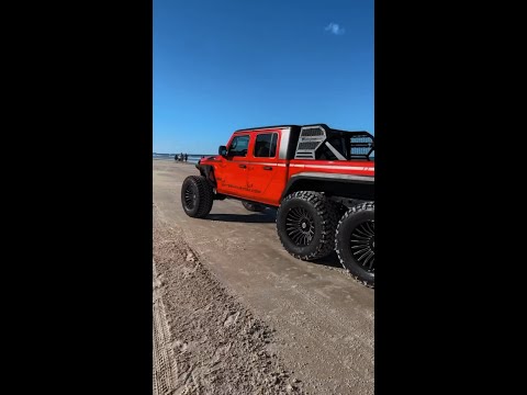 Jeep #Gladiator #6X6 on XF-231