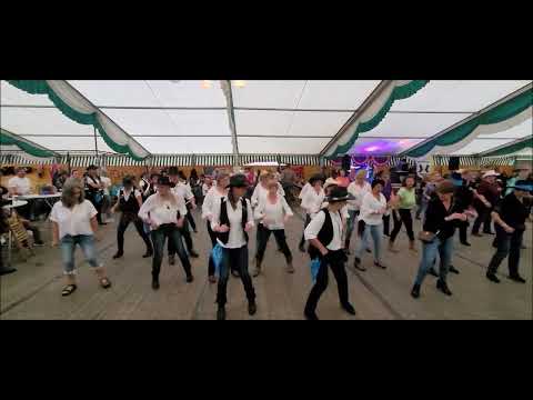 Coffee Days and Whiskey Nights - Millfield Dancer - Line Dance Festival der  Brisk Boots  in Weeze
