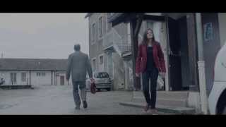 Chloé M. - Je m&#39;en vais (Clip Officiel)