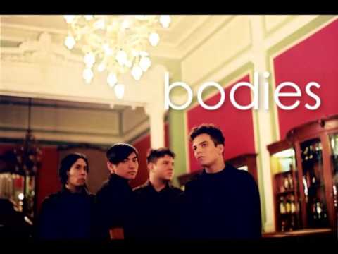 Bodies - Oro y seda