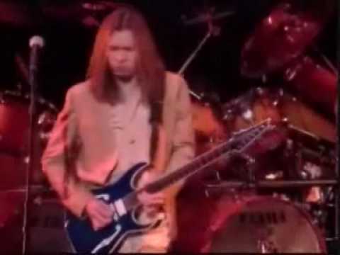 Paul Gilbert, Steve Vai and Andy Timmons shreds