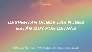 Israel Kamakawiwo'ole - Somewhere Over The Rainbow (Traducida al Español)