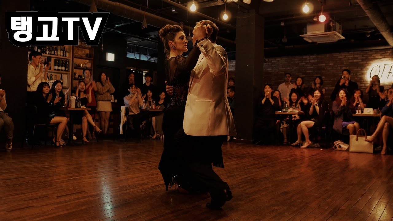 Video thumbnail for Fabian Peralta & Josefina Bermudez in Seoul 2024 (2/4)