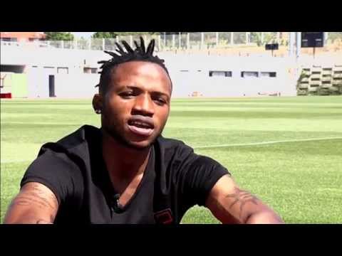 Test a Lassane Bangoura, jugador del Rayo Vallecano