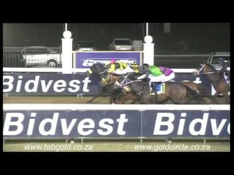 20160803 Greyville Race 7 won by EXECUTIVE POWER