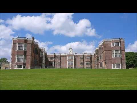 Places to see in ( Yorkshire - UK ) Temple Newsam