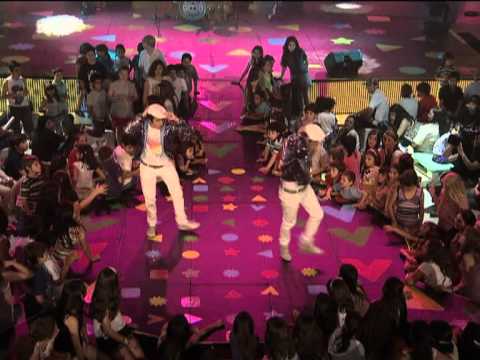 Celebratón in Concert: "Burbujas" - Twin Pop