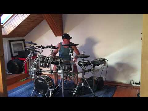 Na ilyet sose tegyél  színpadon !