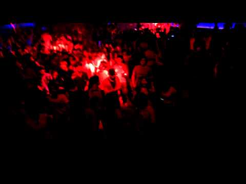 Loca Club Hive People