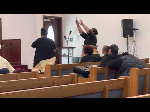 E Fa’e by Hopoi Vou (live)