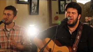 East Harvest - &quot;I&#39;ll Try For You&quot; (Acoustic) - Live at Wanderer&#39;s Teahouse
