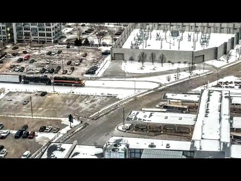 Watching IAIS Train From 25th Floor In Downtown Des Moines (1/17/2020)