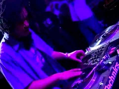 Quest (AKA X HertZ) @  DMC MIXING CHAMPIONSHIPS - UK Finals 2003