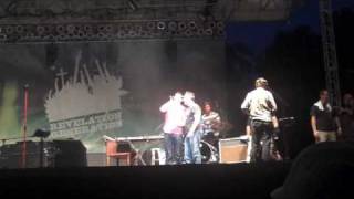 Jars Of Clay - Two Hands Acapella Live at Revelation Generation 2009