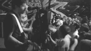 The Menzingers - Nice Things + Sunday Morning (3-26-11)