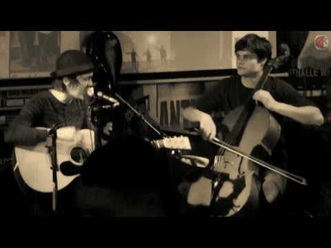 A Life, A Song, A Cigarette (Duo) - Change @ Clash 01/2011