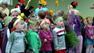 preview picture of video 'Przywitanie wiosny w przedszkolu w Siechnicach'
