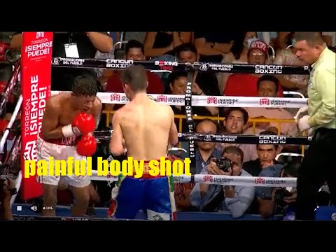 David Cuellar Contreras SHOWs Yader Cardoza why BODY PUNCHES are important .