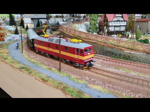 ROCO  CSD 372 ( Der Fehler ist behoben ) Die Maschiene läuft perfekt