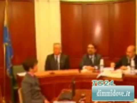 Mal di schiena e di pressurizzazione lombare Nascita nel lussazione congenita dellarticolazione dellanca