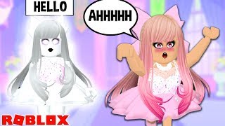 IM BEING HAUNTED! PROOF ON CAMERA! A Spoiled Rich Girl Roblox Story