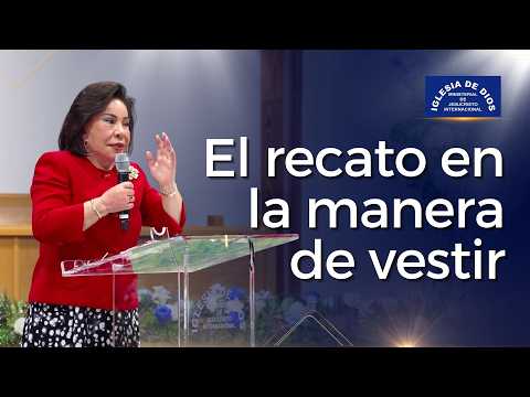 El recato en la manera de vestir - Hna. María Luisa Piraquive #IDMJI