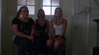 Twarres - She couldn&#39;t laugh (driestemmig)