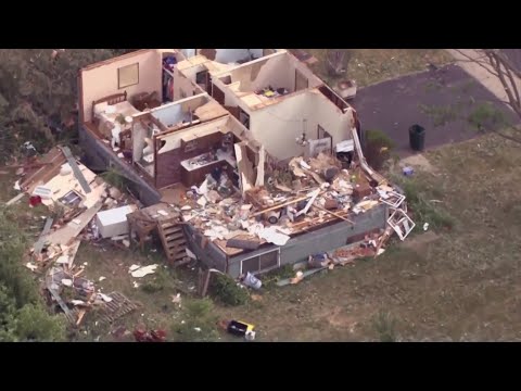 Building collapses as flooding leaves behind damage across Chicago area